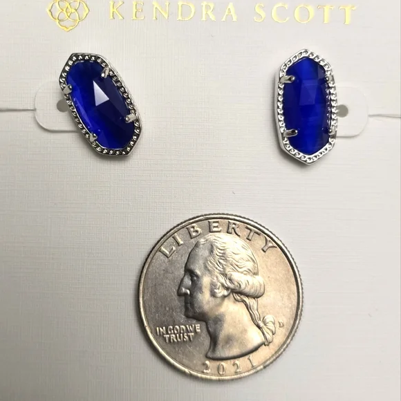 Kendra Scott Colbalt Blue Stud Earrings - Picture 3 of 4